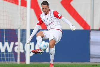 FSV Zwickau: Kein Vorwurf an Lucas Hiemann – „Das kann auch einem Nationaltorhüter passieren“ - FSV-Keeper Lucas Hiemann bekam nach dem Gegentor zum 2:2 viel Zuspruch von den Teamgefährten.