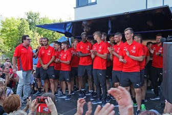 FSV Zwickau stellt neu formierte Mannschaft vor -