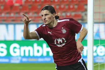 FSV Zwickau: Stürmer Veron Dobruna – hat ihn der Ramadan aus der Spur gebracht? - Veron Dobruna, gegen den BAK Torschütze im Fastenmonat Ramadan.