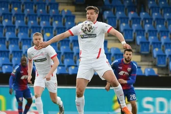 FSV Zwickau und Uerdingen teilen sich die Punkte im Nachholspiel - Ronny König erzielte kurz nach Anpfiff das 1:0 für den FSV.