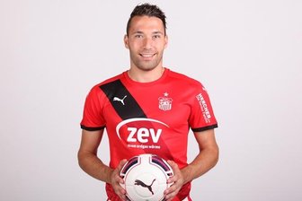 FSV Zwickau verlängert Vertrag mit Öztürk - Angreifer Aykut Öztürk hat seinen Vertrag beim FSV Zwickau vorzeitig verlängert.