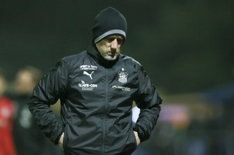 FSV Zwickau verpasst sein erstes Saisonziel - Enttäuschung bei FSV-Trainer Joe Enochs: Zwickau ist aus dem sächsischen Landespokal ausgeschieden.