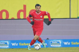 FSV Zwickau: Was Andrej Startsev im Duell mit seinem Ex-Verein Rot-Weiß Erfurt erwartet - Andrej Startsev hat bisher 21 Regionalliga-Spiele für Zwickau absolviert und beim FSV einen Vertrag bis 2026.