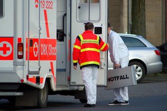Fußgänger in Crandorf bei Unfall lebensgefährlich verletzt - 
