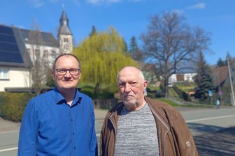 „Fuchsgrube“ als Scharfrichter: Mittelsächsische Gemeinde und Burgstädter Verein wagen Radrenn-Projekt - Der Bürgermeister von Taura, Robert Haslinger (l.), sowie Frank Winkler vom RSC Sachsenblitz Burgstädt organisieren das Radsportevent am 31. Mai.
