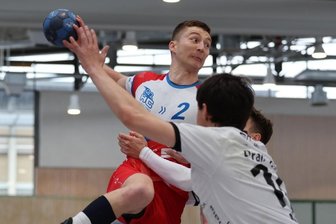 Führung aus der Hand gegeben - Sebastian Poppitz (links) erzielte für den HC Glauchau/Meerane am Samstag wichtige Tore. 