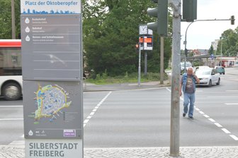 „Fünf Sekunden sind zu kurz“ – Ärger über Ampel in Freiberg - Die Fußgängerampel an der Wernerstraße/B173 in Freiberg sorgt für Diskussionen.