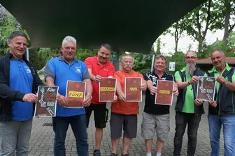 Fünf Syrauer Vereine verwandeln Freilichtbühne in Freiluftkino - Stehen für fünf Vereine in Syrau und machen gemeinsame Sache: Christian Schubert, Frank Wunderlich, Jochen Sennewald, Achim Schulz, Jens Mannig, Mario Branse und Falk Zeh (von links).