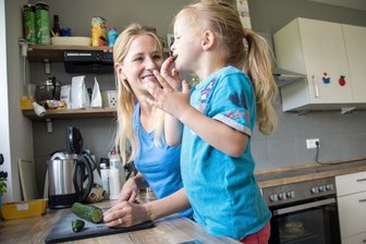 Fünf Tricks für Eltern von Gemüsemuffeln - Obst und Gemüse gehören einfach dazu! Wer das schon als Kind lernt, hat auch als Erwachsener meist gesündere Ernährungsgewohnheiten.