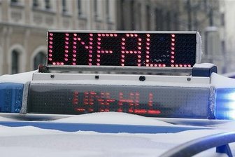 Fünfjähriger startet Auto seiner Mutter -