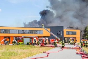 Für 8,2 Millionen Euro: Imeco belebt Brandruine in Elterlein - Im Juni 2017 hatte es in der damaligen Möbelfabrik gebrannt.