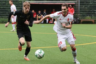 Für Concordia Schneeberg steht im Erzgebirgsderby viel auf dem Spiel - Bruno Balsing (links) vom SV Auerhammer erlebt mit seiner Mannschaft diesen Sonntag zuhause ein weiteres Kellerduell. Zu Gast ist beim Vorletzten der Drittletzte aus Meerane.