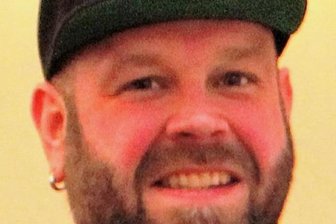 Für Kinder "utopische Summe" gesammelt - Thomas Hänel - Spendensammler