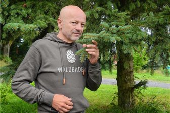 Für Kurzentschlossene: Heute noch zum Waldbaden nach Rodewisch - Torsten Stemmler leitet heute den Schnupperkurs zum Waldbaden.