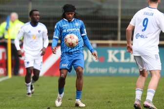 Für mehr Tempo auf der Außenbahn: Ken Tchouangue wechselt aus Bremen zum Chemnitzer FC - Ken Tchouangue wechselt vom Bremer SV zum Chemnitzer FC.