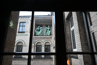 Für Tango-Freunde gibt es am Freitag im Weltecho ein besonderes Angebot - Das Weltecho an der Annaberger Straße wird für einen Abend lang zur Bühne für eine Weihnachts-Milonga.