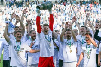 Fürs Pokalspiel BSV Irfersgrün gegen Chemnitzer FC: Welche Spielorte in Frage kommen und welcher als Favorit gilt - Der Chemnitzer FC hat neben 2022 (Foto) insgesamt elfmal den Fußball-Sachsenpokal gewonnen. Der Weg zum 13. Triumph führt Anfang September über Irfersgrün.