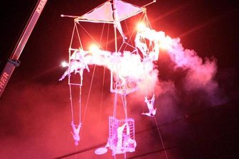 Die Fliegenden Sachsen zeigten eine spektakuläre Show in luftiger Höhe.