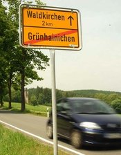 Fusion: Jetzt sind die Bürger gefragt - 
              <p class="artikelinhalt">Zwei Kilometer trennen Waldkirchen und Grünhainichen - doch die beiden Gemeinden könnten verwaltungstechnisch und politisch bald eins werden. </p>
            