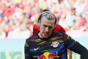 Fußball-Bundesliga: RB Leipzig tritt weiter auf der Stelle - Emil Forsberg verwandelt den Strafstoß zum zwischenzeitlichen 1:0 für Leipzig. 