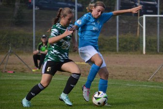 Fußball: Herolderinnen holen sich erwartete Klatsche beim CFC ab - Resi Bergelt (l.), hier im Hinspiel gegen den CFC, war eine von zahlreichen Ausfällen bei den Herolderinnen.