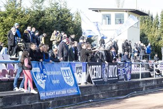 Fußball: Kreisliga-Primus Thalheim II schlägt kurz vor Schluss zurück - Haben derzeit viel zu feiern: die Fans des SV Olbernhau.