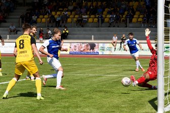 Fußball-Oberliga: Ausgerechnet Werrmann – Reaktionen und Geschichten zum 1:0-Sieg des VfB Empor Glauchau beim VFC Plauen - Gegen seinen Ex-Verein, dem er immer noch sehr dankbar ist, erzielte Luis Werrmann für den VfB Empor den Siegtreffer.