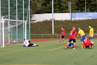 Fußball-Sachsenklasse: Annaberger beweisen gegen Mülsen langen Atem - Gegen Mülsen taten sich die Annaberger Fußballer lange schwer. Der Ausgleichstreffer durch Valentin Breitfeld (Nr. 17) war der lang ersehnte Dosenöffner.