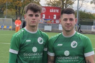 Fußball-Sachsenklasse: Zwei Punkte futsch – Merkur Oelsnitz gibt dreimal die Führung aus der Hand - Zwei Zugänge machten die Merkur-Tore beim 3:3: Tobias Zöphel (links) und Toni Döge.