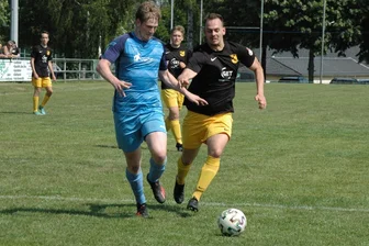 Fußball: SC Altmittweida und SV Germania testen zuhause ihre Form - Seit einer Woche befinden sich die Fußballer des SC Altmittweida schon in der Vorbereitung. Am Sonntag trifft das Team um Torjäger Tobias Grau (l.) auf den SSV Königshain-Wiederau. 