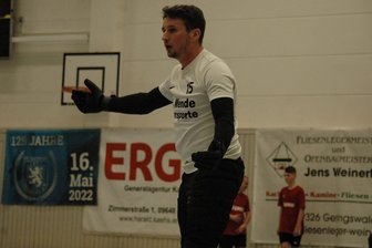 Fußball-Testspiele: Germania Mittweida und SC Altmittweida treten auswärts an - Beim Vereinsturnier des SV Germania Mittweida in der Halle glänzte Torwart Robert Schmidt schon mit tollen Paraden und Reflexen. Nun geht es für ihn wieder zwischen die Pfosten des großen Tores, Germania gastiert in Limbach-Oberfrohna.