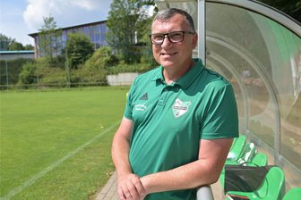 Fußball: Thalheims Trainer will sich nicht blenden lassen - René Wendler steht seit mittlerweile zehn Jahren beim SV Tanne Thalheim an der Seitenlinie.