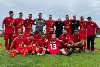 Fußball-Westsachsenliga: Wie der Ebersbrunner SV aufhorchen lässt - So kann es für den Ebersbrunner SV in der Westsachsenliga weitergehen. Der Aufsteiger hat schon sechs Punkte auf dem Konto. 