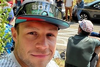 Fußballer aus Mittweida schwärmt über tolle Atmosphäre bei Besuch der Tour de France - Markus Pietsch schaute sich am Samstag die vorletzte Etappe der Tour de France in den Vogesen hautnah an. 