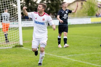 Fußballer von Fortuna Langenau schöpfen nach nächstem Kantersieg wieder Hoffnung - War mit seinen zwei Treffern beim Kantersieg gegen Pirna nicht der einzige Spieler, dem das gelang: Fortuna-Routinier Jan Sandig.