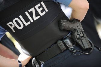 Fußballspiel Aue und Dresden: Bundespolizei im Großeinsatz - 