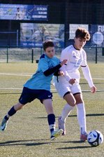 Fußballtalente von Barkas Frankenberg gehen mit Zuversicht in die Winterpause - Till Walter (r.) und die Frankenberger C-Junioren unterlagen zum Jahresabschluss dem SV Struppen mit 1:2.