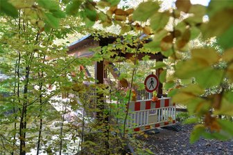 Fußgängerbrücke bei Siebenlehn gesperrt - Die Fußgängerbrücke über die Freiberger Mulde in der Nähe der Steyermühle bei Siebenlehn ist gesperrt.