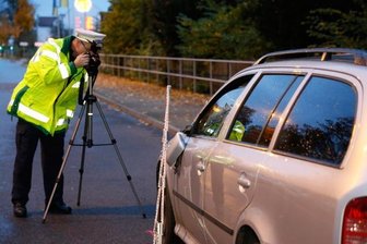 Fußgängerin bei Unfall schwer verletzt -
