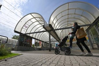 Fußgängertunnel an der Stollberger Straße in Chemnitz soll Ende des Jahres abgerissen werden - Beschmierte und kaputte Scheiben: Der Tunnel an der Stollberger Straße in Höhe der Haltestelle Südring wird immer wieder von Vandalen heimgesucht. Sein Ende ist besiegelt - und nun auch terminiert.