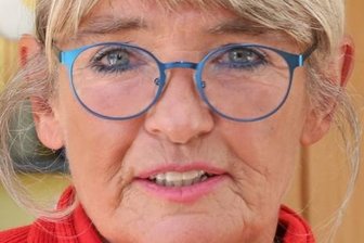 Gabi Thieme liest in Bibliothek Freiberg - Diplomjounalistin und Autorin Gabi Thieme.