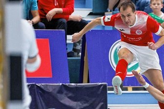 Gäste lassen sich von HOT 05 Futsal früh überrumpeln - 