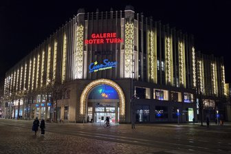 „Galerie Roter Turm“: Diese Geschäfte schließen im Chemnitzer Einkaufszentrum - In dem Chemnitzer Einkaufszentrum in der Innenstadt schließt schon bald der nächste Laden.