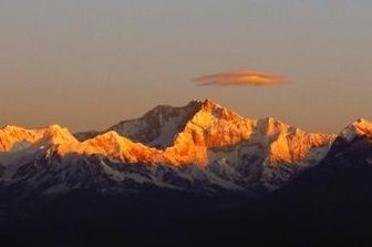 Gambrinus lädt zu Indien-Vortrag ein - Bilder einer Indien-Tour: Der Berg Kangchendzönga. 
