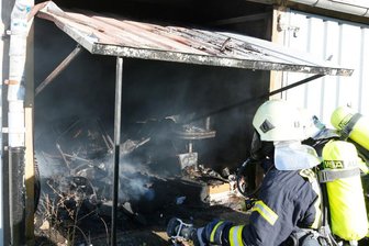 Garage in Flammen -