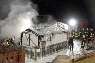 Eine Garage samt Werkstatt in Pockau ist ein Raub der Flammen geworden.