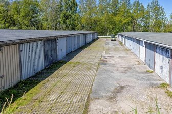 Garagen-Neuordnung in Auerbach: Bürgerinitiative hat noch 16 Fragen - Von der Neuregelung sind auch die Auerbacher Garagen am Friedensring betroffen.