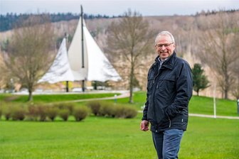 Garten, Kunst, Kultur: Die Leidenschaften eines Alt-Bürgermeisters aus dem Erzgebirge - Bernd Birkigt, früherer Bürgermeister von Oelsnitz.