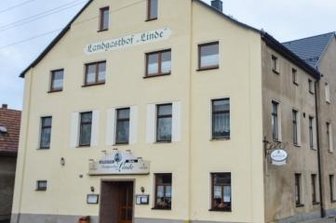 Gasthof Linde soll schnell wieder öffnen - Der Gasthof "Zur Linde" iin Mühlau. 