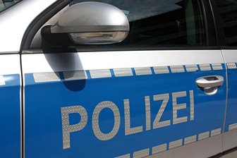 Gaunerpärchen schlägt in Meerane zu -